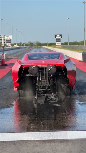 SICK Cars and Trucks on Instagram: "4,000+ Horsepower Pro Mod Burnouts 🔥 #sickcarsandtrucks #dragracing #promod"