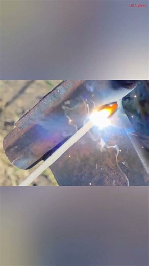 The Right Way to Prepare a Metal Joint for Welding 🔥 #WeldingTips #Welder