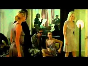 Doppiaggio di Isild Le Besco nel film "Backstage"