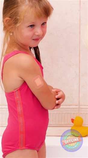 👶 How to Bathe Your Kid Without Getting a Bandage Wet!
