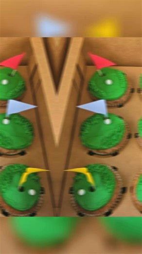 When asked to do a Happy Gilmore ⛳️ theme, I couldn't help but think of this particular scene 😆💚 | Sandra's Sweet Cheats