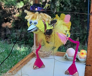 TELEKING -  the Robotic-puppet Chicken (3D PRINTER FREE)