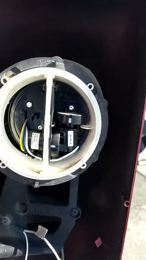 Kenworth T660 side mirror removal