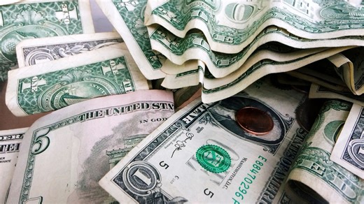 💵 Reto Economía: Consejos para manejar y empoderar tus finanzas en 2026. | Univision Noticias