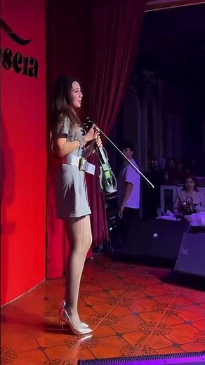 One Year of Hope: The Violin Performance That Captivated Hearts #Shorts