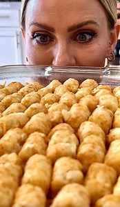 87K views · 299 reactions | Your family will beg you to make this yummy healthy meal everyday. It’s so good. You’re gonna love making this for them. #recipe #mealideas #foodie #yummy #funnyvideos This original video was produced by (Wonder and Raw), Network Media, and Tony H Show. | Crafts Hacks and Laughs | Facebook