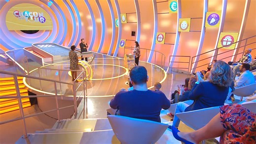 4.7K views · 313 reactions | Mon premier est une note de musique  Mon deuxième est un pronom ️ Mon tout ne s'inhale pas, n'est-ce-pas Marie Gérard ?! ️ Allez, on reprend notre souffle ce week-end et on se retrouve lundi  | Chacun son tour | Facebook