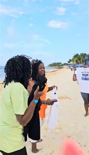 Angie Harmon Woods on Reels