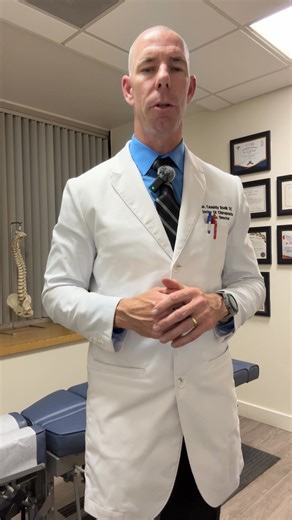 Many people are told to strengthen their core to fix low back pain. But strength alone often isn’t the real issue. When spinal discs are compressed, normal movement is limited. The body responds by increasing muscle tension to protect the area. That tension isn’t weakness — it’s guarding. Strengthening on top of a guarded, compressed spine often adds more tension and keeps pain from resolving. The spine needs to unload and move again before strength can truly help. If you’re dealing with ongoing