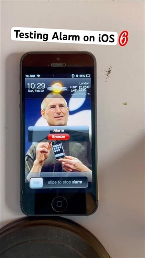 Can You Still Use iOS 6 in 2026? Testing the Alarm on an Old iPhone #iphone5 #techretro