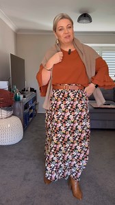 67K views · 190 reactions | Introducing the Felicity Top in our brand new TAN colour-way! 李 The perfect relaxed fit top for everyday wear! With frill sleeves and a frilled hem this top is oh so sweet! We love her paired with your favourite denim, or florals for a cute and casual look  Shop sizes 8-26 -> Kelly from @clothes_loving_kel is wearing a size 14 ✨ > https://bit.ly/3Mtp6oy | Freez Clothing | Facebook