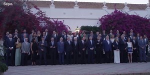 13K views · 51 reactions | CEED fue parte del congreso mundial de Periodoncia e Implantología de la sociedad española, donde destacados profesionales de la salud bucal dieron diferentes conferencias muy importantes para el futuro de esta rama. CEED siempre bajo la vanguardia de implementación de procesos tecnológicos y modernos en la salud bucal en Honduras. | Centro de Endodoncias y Emergencias Dentales | Facebook