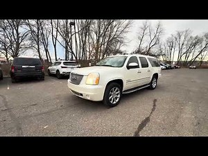 2010 GMC YUKON XL DENALI *All Wheel Drive* (NO RESERVE)