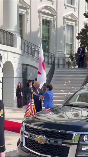 Lo cariñosa de Takaichi con Donald