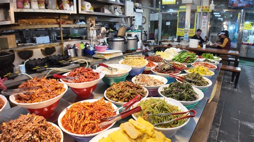 201K views · 3.4K reactions | The famous $5 Korean buffet - found in a local market in Gyeongju. Would you eat here? | Tastes SEOUL Good | Facebook