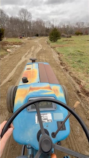 Building new driveway with ford tractor and box blade #ford #tractor #fun #work #life #short