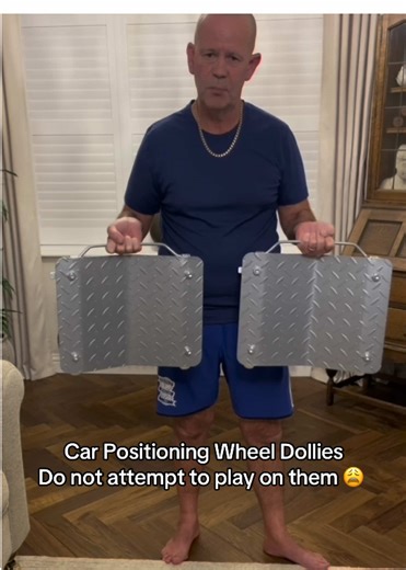 Car Positioning Wheel Dollies for Tight Spaces