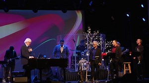 One of my favorite (and hilarious) moments during last night's Christmas Concert with the band. Come see us. Tesh.com or you can download and share one of this year's shows here. https://www.tesh.com/live-concerts | John Tesh