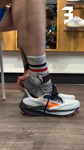 Balanced cushioning, upgraded DNA LOFT v3, and silky transitions that make every run feel effortless. Trusted by runners. Loved by legs. 👟⚡ | Three’s