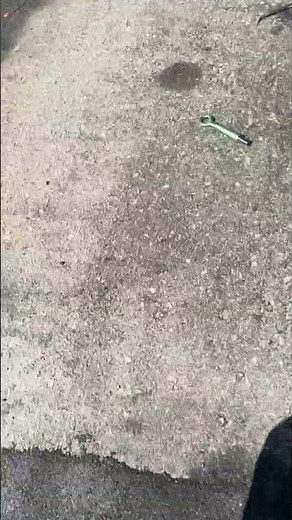 Steelmate Solar-powered TPMS - Real-time Tyre Pressure Monitoring