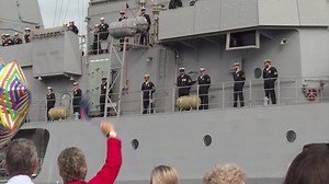 HMAS Toowoomba returns home from on deployment