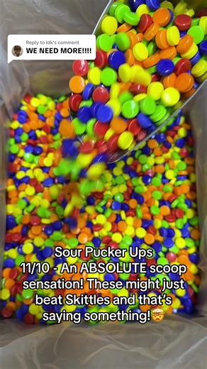 Replying to @Idk This might just be the best one yet!!!🤯 #fyp #satisfying #asmr #scoop #scooptok #candy