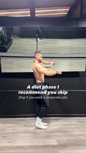 A diet phase you should skip 👇🏼 ❌ Intermittent Fasting If you genuinely enjoy IF and it works for you, then cool. Keep doing it. But if you’re forcing it because you think you have to, do yourself a favor and just stop. You’re not “disciplined” for skipping breakfast. You’re just setting yourself up to overeat later. I used to fast till noon every day. Sure, it felt “productive”… until I realized my morning workouts sucked, my energy & focus at work tanked, and I’d often binge at night as a re