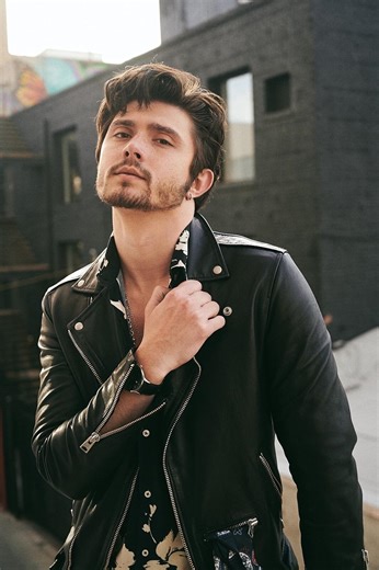 Mateus Ward | Actor, Producer