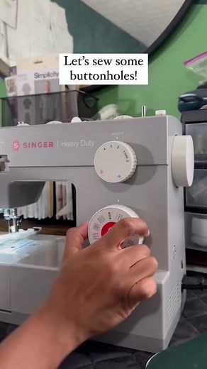 Let’s sew a buttonhole! 🪡 #fashiondesigner #sewing #menwhosew #handmade #sewingmachinetips