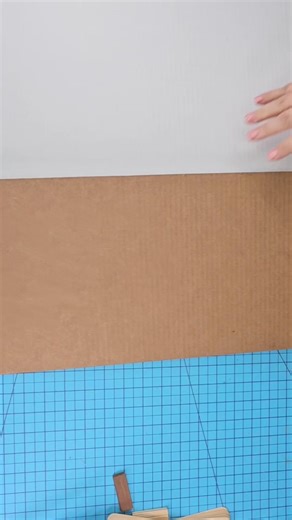 Crafting as a hobby does not have to be expensive! Here are the five reasons I love using cardboard for crafting. 1. It's so easy to work with 2. It's so customizable! 3. Great for any age 4. It's so inexpensive, and we likely already have it at home 5. When you want to create something new, just throw away guilt free. Have you ever used cardboard for crafting?! #diycrafts #cardboardcrafts #craftinghacks #summercrafts #crafts | DIY Beauty On Purpose