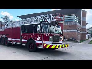 Chicago Fire Department Truck 48 and Ambulance 77 Responding
