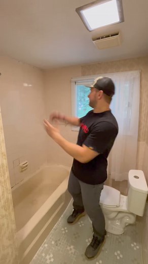 5.3K views · 91 reactions | Let me show you how to prep a shower with a fiberglass pan. We will tile the walls after! #remodel #construction #homerenovation #realestate #design #entrepreneur #interior | WINNI | Facebook