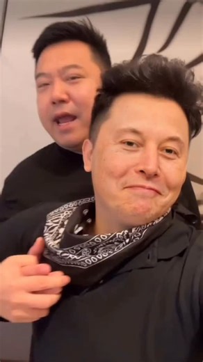 Chinese Trump (Ryan Chen瑞哥英语) on Instagram: "Tremendous meeting with Yilong Ma!#trump #china #tesla #elon #spacex"