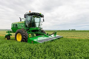 Glass, Space and Torque: John Deere's New W260 Windrower