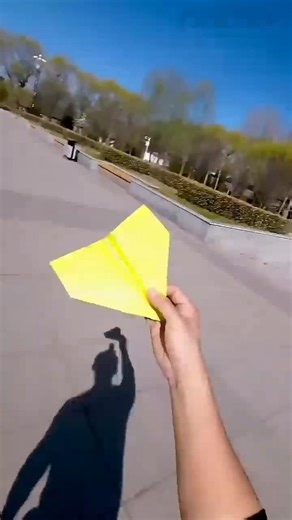 day paper aeroplane✈️😲 #sorts#diy #art #origami#papercrafts #tutorial#youtube #paperart hawaijahaj