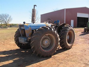 County 754 4WD Tractor | Agriculture