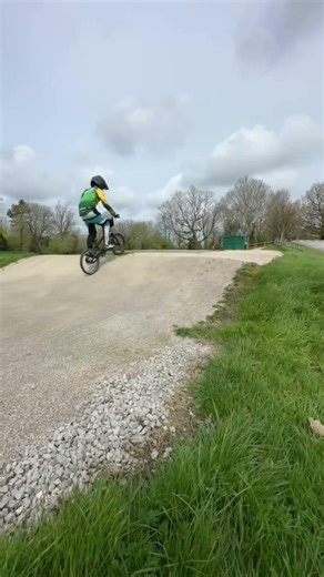 #bike #bmx #bruntwoodpark #jump #speedco #race