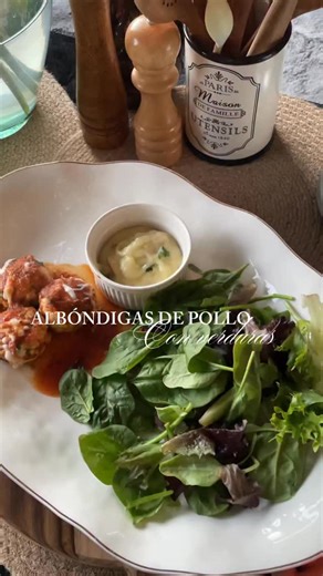 Jade Cook on Instagram: "🍗 Albóndigas de pollo Una forma práctica e inteligente de incorporar más verduras en tus comidas sin complicarte. Esta receta se prepara en minutos con la batidora Jadecook, logrando una mezcla uniforme, rápida y sin esfuerzo. Menos tiempo en la cocina, más comidas balanceadas para el día a día. ✨ Cocina eficiente ✨ Preparaciones fáciles ✨ Ahorro de tiempo real 🛒 Encuentra la batidora Jadecook en @samsclubmx"