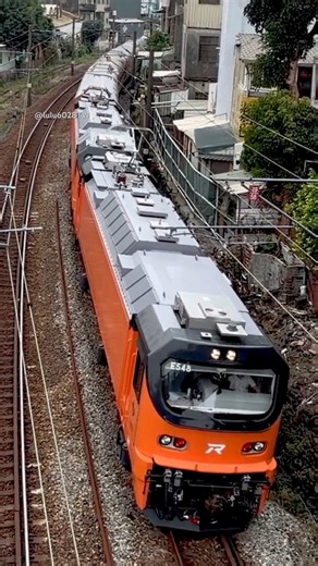 E548+E547 雙車頭試運轉😍 #獨旅 #taiwanrailway #train