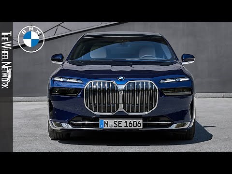 2023 BMW 7 Series 740d xDrive | Driving, Interior, Exterior