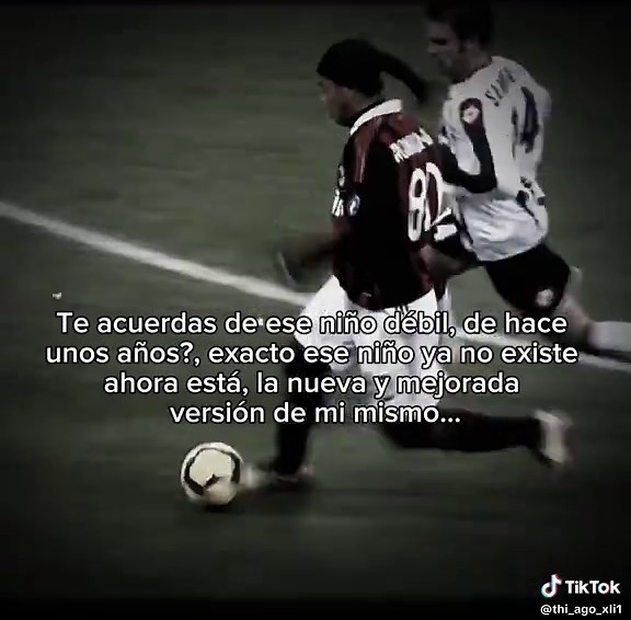 Ronaldinho Highlights: The Best Skills and Goals