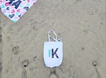 Let's Make Memories Personalized Beach Towel - Vacation Gear - for Beach, Pool, Camp, Vacation - Customize with Name - Standard Size - Flowers