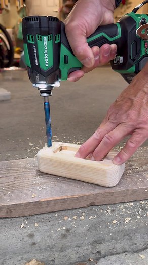 Since Metabo HPT recently sent this Triple Hammer Impact Driver to me, it’s the perfect opportunity for me to discuss this topic. Why are you using an impact driver instead of a drill? This is a common “comment” that I’ve gotten in the past, and then people telling me I’m a hack and I have no idea what I’m doing. For this video I purposely used an impact to prove a point. Was it the ideal tool to use? Maybe not. Did it work? 100% yes. I know a drill is meant for drilling and an impact is for scr