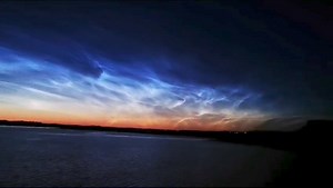 Massive noctilucent cloud display out there right now https://www.donegalweatherchannel.ie/live-aurora-noctilucent-clouds-updates | Donegal Weather Channel