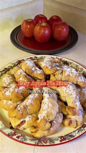 Easy Apple Pie Croissant Bites Recipe