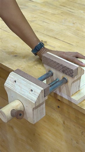 97K views · 397 reactions | The carpenter's creative ideas are truly brilliant.⚒ #DIYProjects #DIYHome #highlights #Homemade #HomemadeTools #DIYHack #DIY | Woodworking Ideas | Facebook