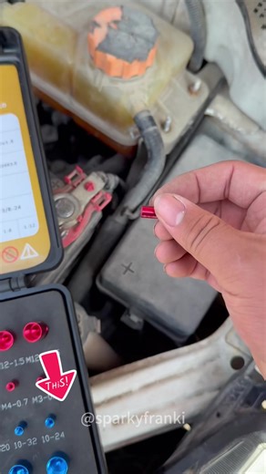 Very useful screw detector#tool #diy #diproject #diyprojecthomeprovement #spolightfinds