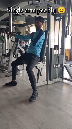 Single arm pec fly 😊 | Workouts | Fitness #fitness #calisthenics