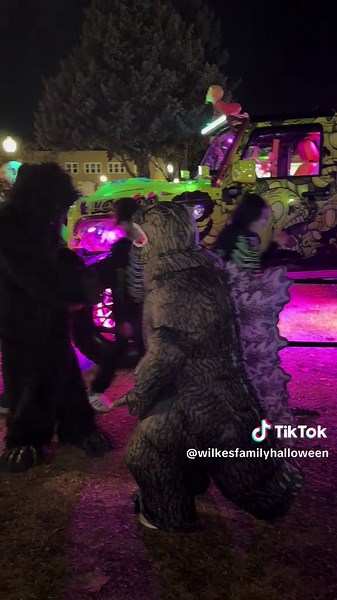 Halloween Showdown: King Kong vs Godzilla Costumes