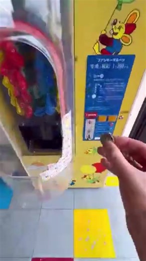 Balloon vending machines available ✅💯 #vendingmachine #vendingmachinebusiness #passiveincome #viral #fyp